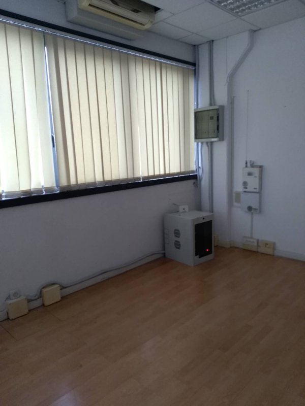 negozio in vendita a Pisa in zona Ospedaletto