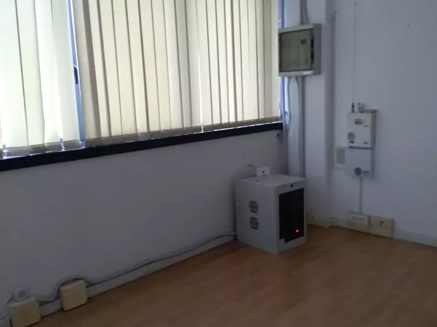 negozio in vendita a Pisa in zona Ospedaletto