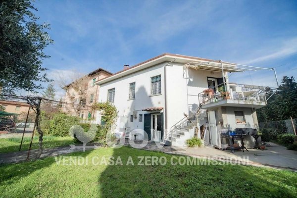 casa indipendente in vendita a Pisa in zona Centro Storico