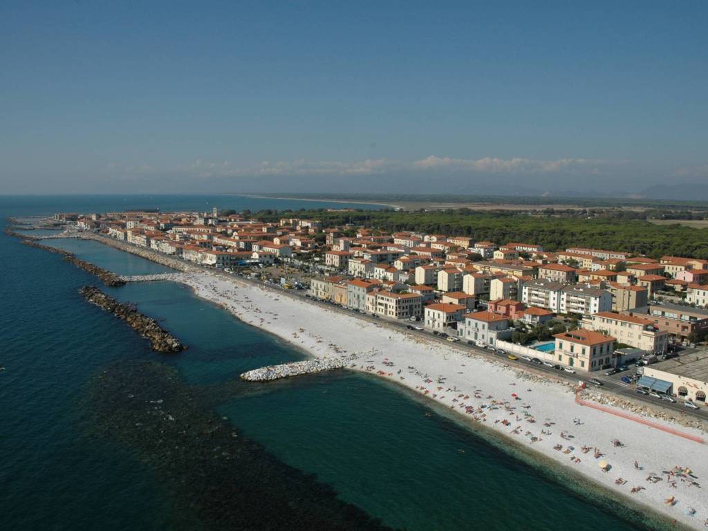 appartamento in vendita a Pisa in zona Marina di Pisa