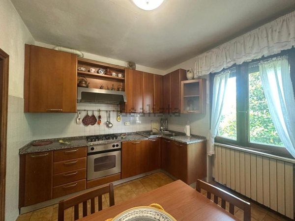 casa indipendente in vendita a Pisa in zona Oratoio
