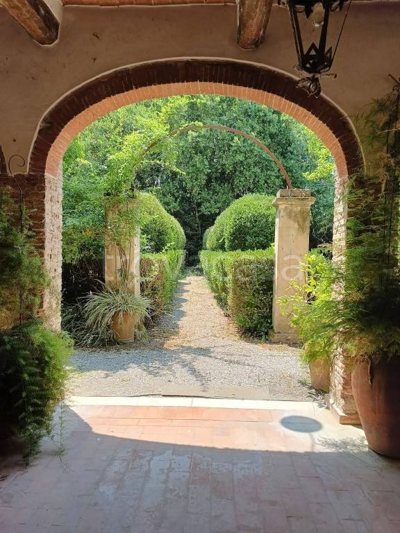 casa indipendente in vendita a Pisa