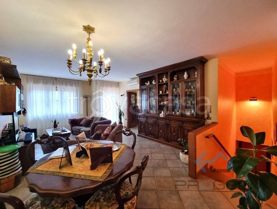 casa indipendente in vendita a Pisa in zona La Vettola