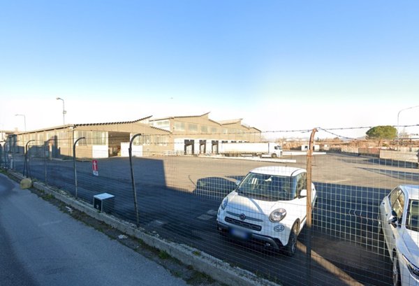 ufficio in vendita a Pisa in zona Ospedaletto