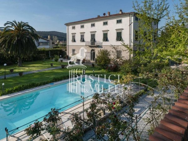casa indipendente in vendita a Pisa in zona Centro Storico
