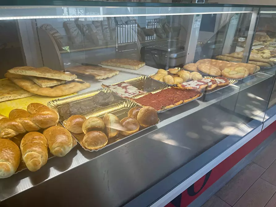negozio in vendita a Pisa in zona Putignano