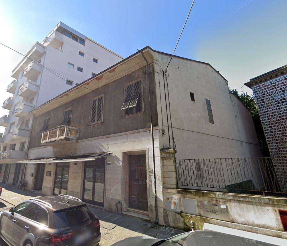 appartamento in vendita a Pisa in zona Tribunale