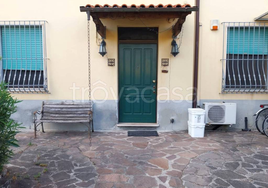 appartamento in vendita a Pisa in zona Porta Nuova