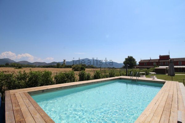 casa indipendente in vendita a Pisa in zona Porta a Lucca