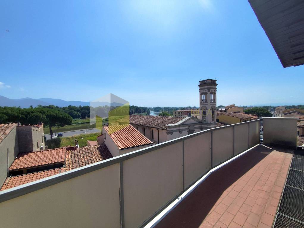 appartamento in vendita a Pisa in zona Quartiere San Giusto
