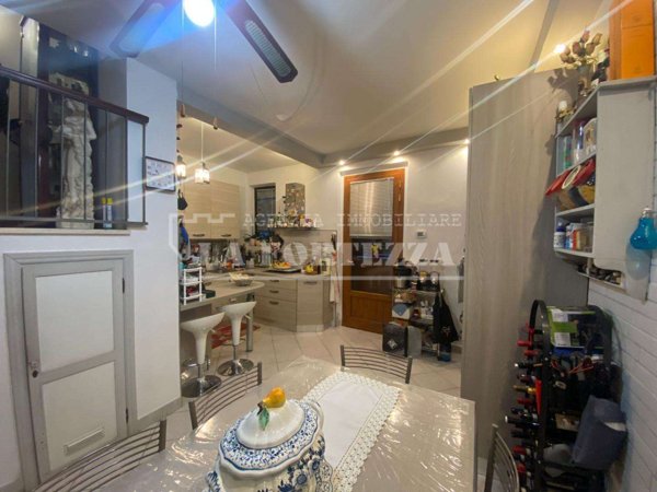 intera palazzina in vendita a Pisa in zona Putignano
