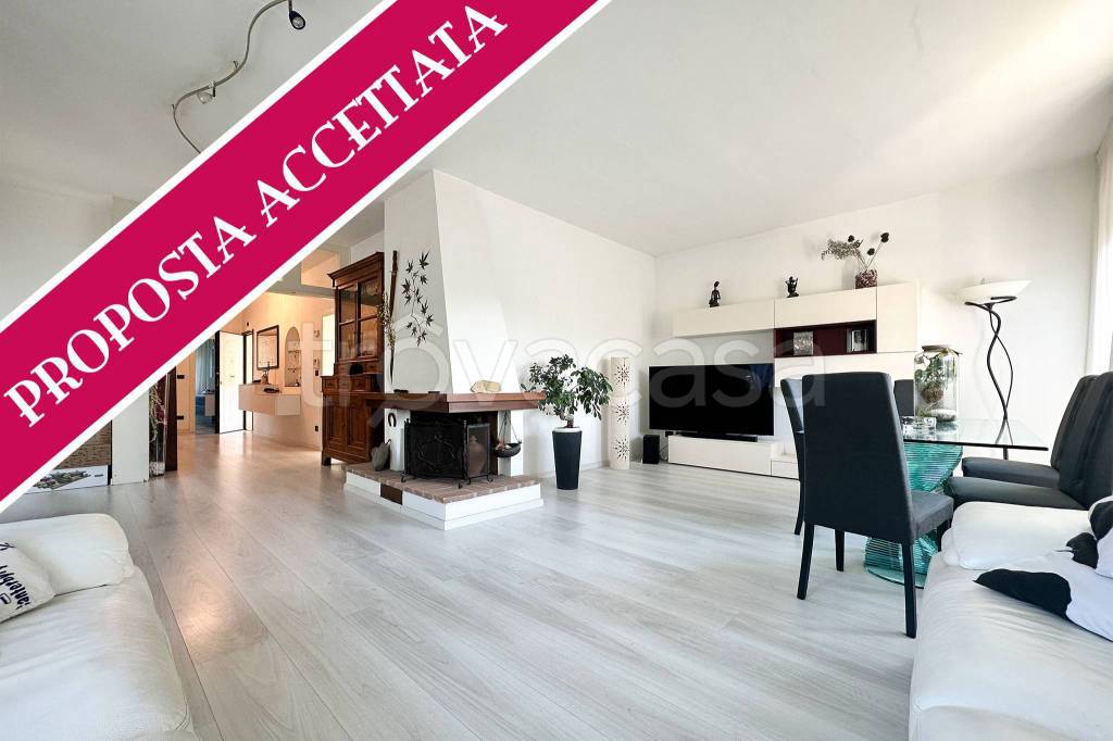 appartamento in vendita a Pisa in zona Tirrenia