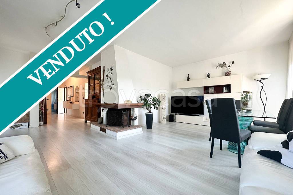 appartamento in vendita a Pisa in zona Tirrenia