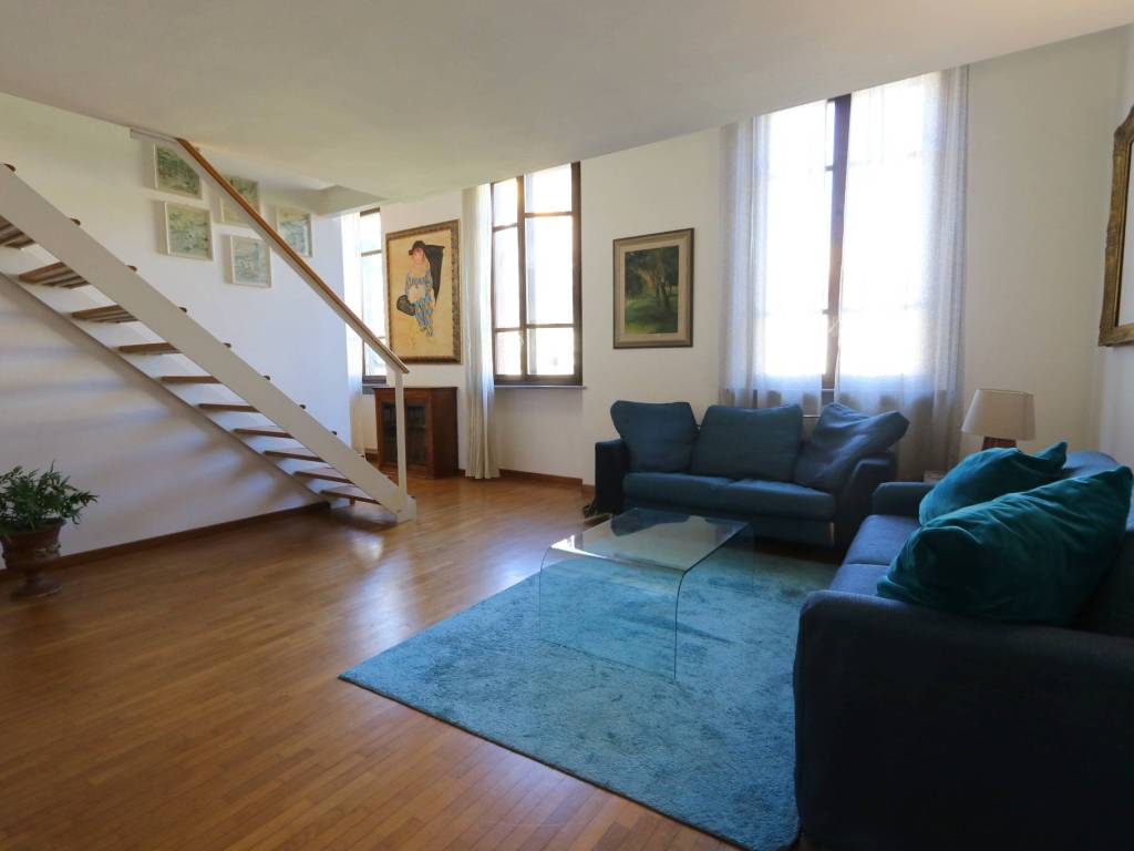 casa indipendente in vendita a Pisa in zona Centro Storico