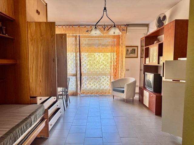 appartamento in vendita a Pisa in zona Tirrenia