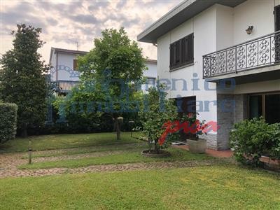 casa indipendente in vendita a Pisa in zona Stazione