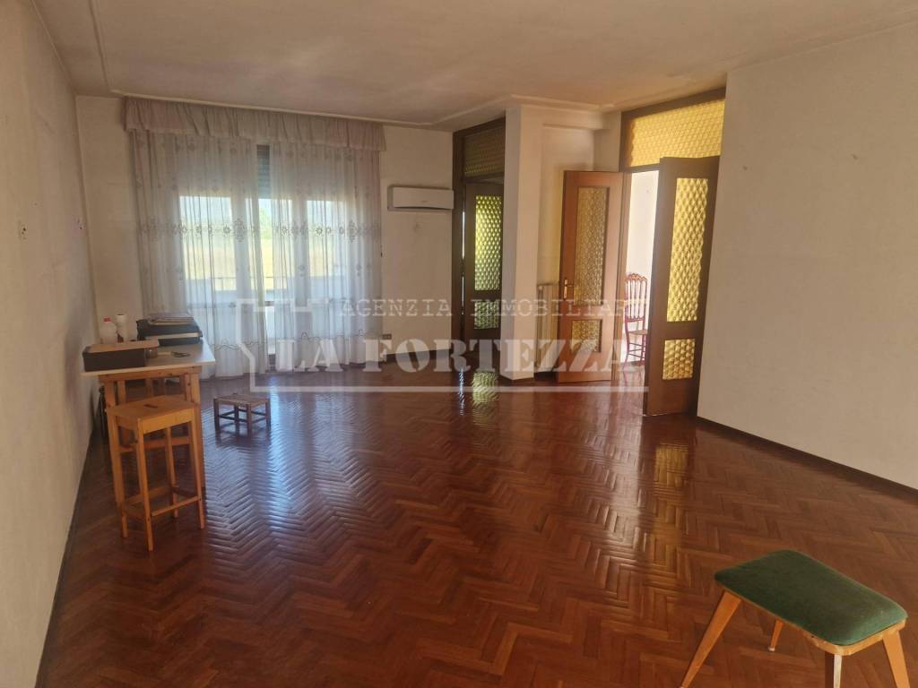 casa indipendente in vendita a Pisa in zona Porta a Lucca