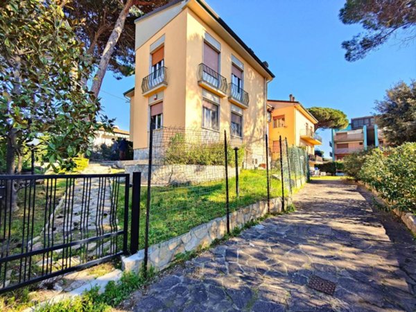 appartamento in vendita a Pisa in zona Tirrenia