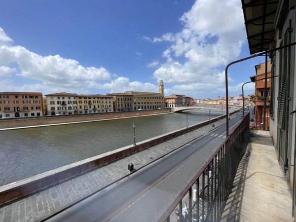 appartamento in vendita a Pisa in zona Centro Storico