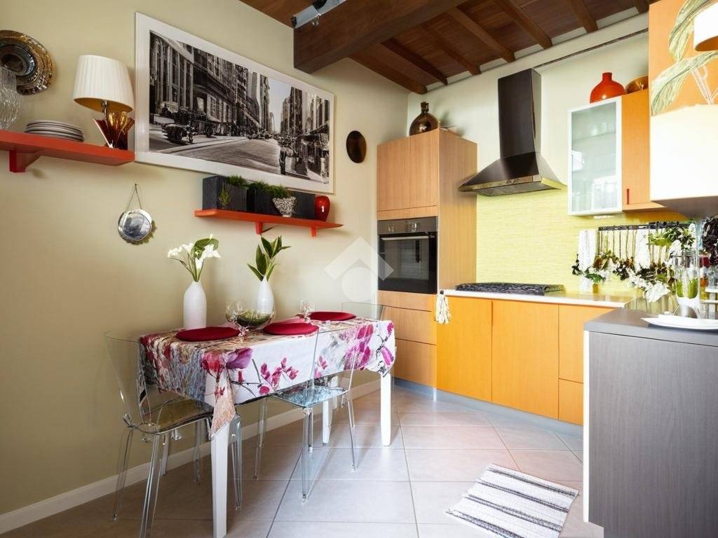 casa indipendente in vendita a Pisa in zona Barbaricina