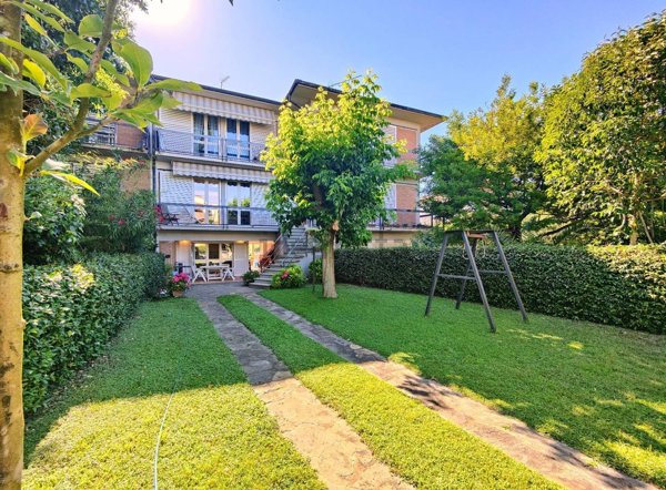casa indipendente in vendita a Pisa in zona Tirrenia