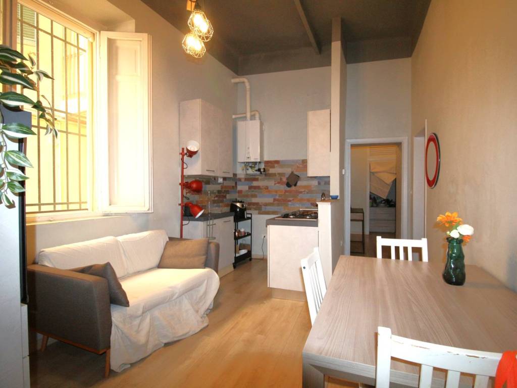 appartamento in vendita a Pisa in zona Lungarni