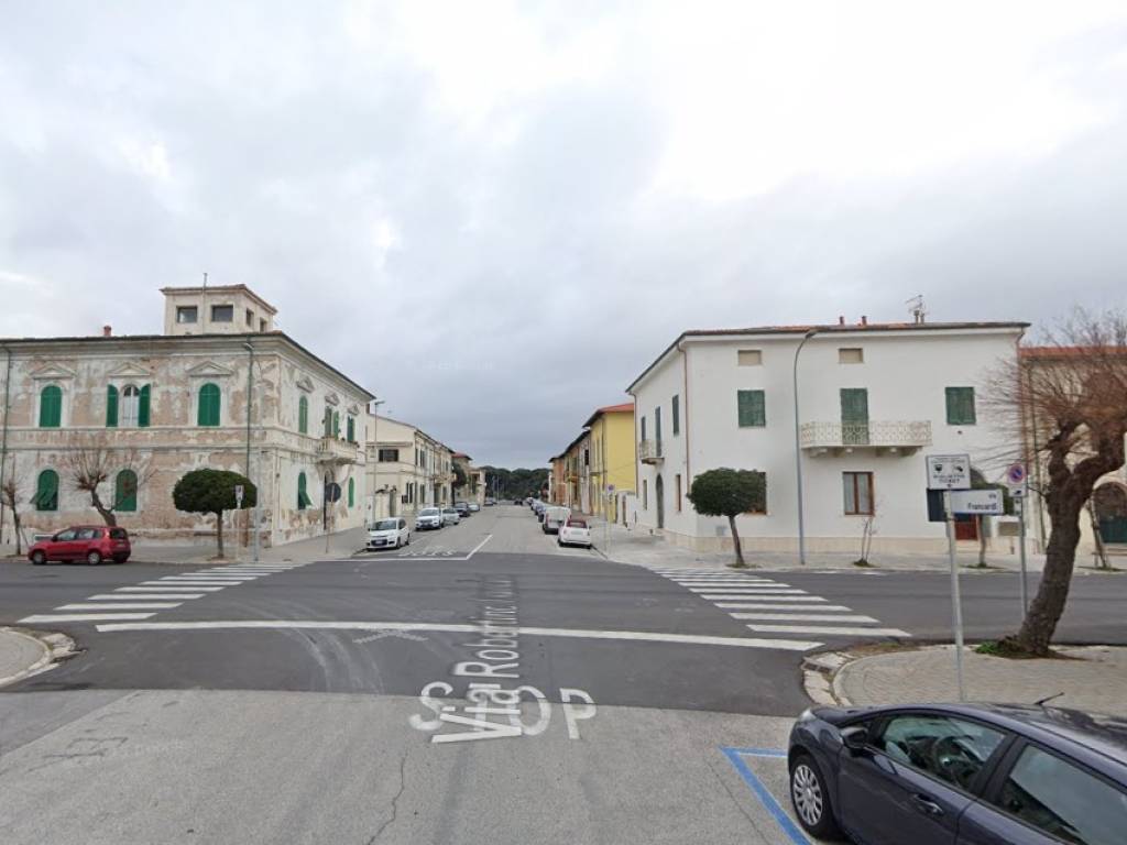 appartamento in vendita a Pisa in zona Marina di Pisa