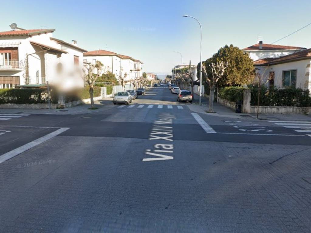 negozio in vendita a Pisa in zona Porta a Lucca