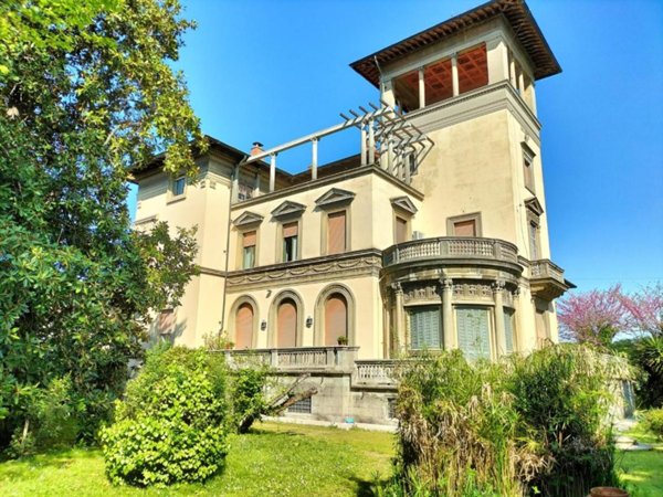 villa in vendita a Pisa in zona Centro Storico