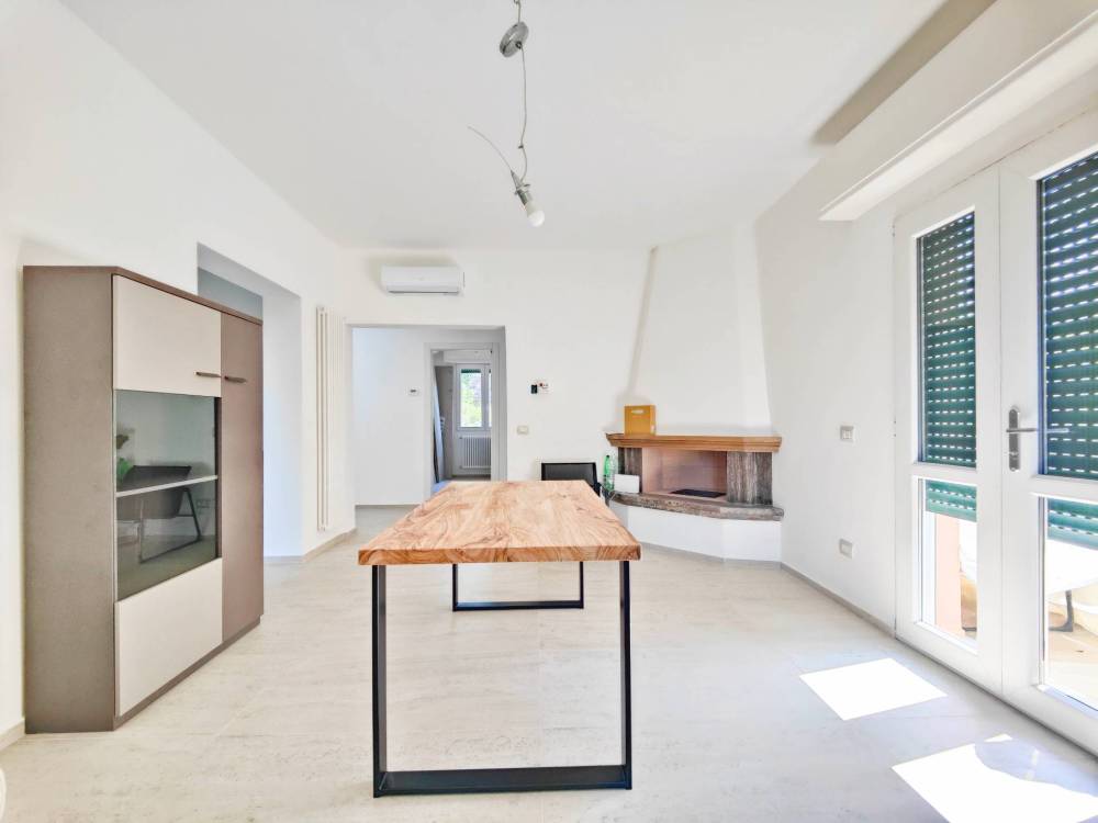 casa indipendente in vendita a Pisa in zona Tirrenia