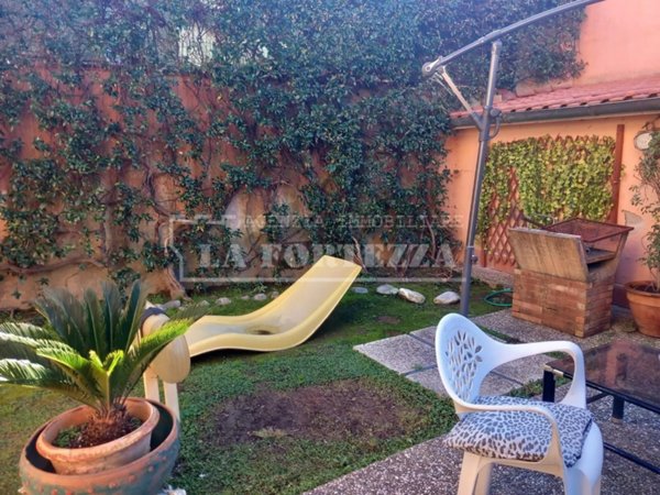 casa indipendente in vendita a Pisa in zona Quartiere San Giusto