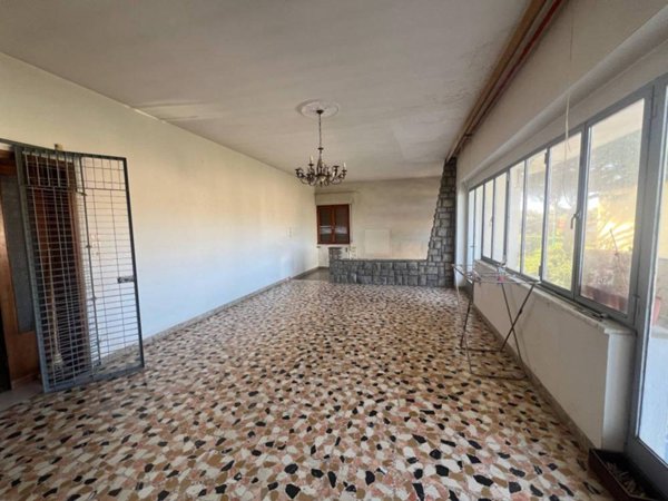 casa indipendente in vendita a Pisa in zona Tirrenia