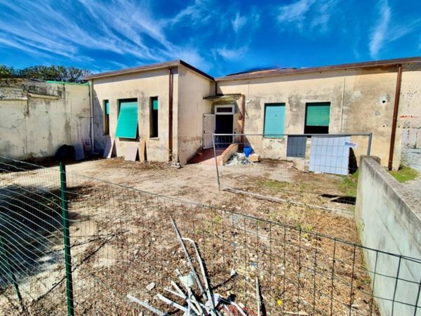 casa indipendente in vendita a Pisa in zona Putignano