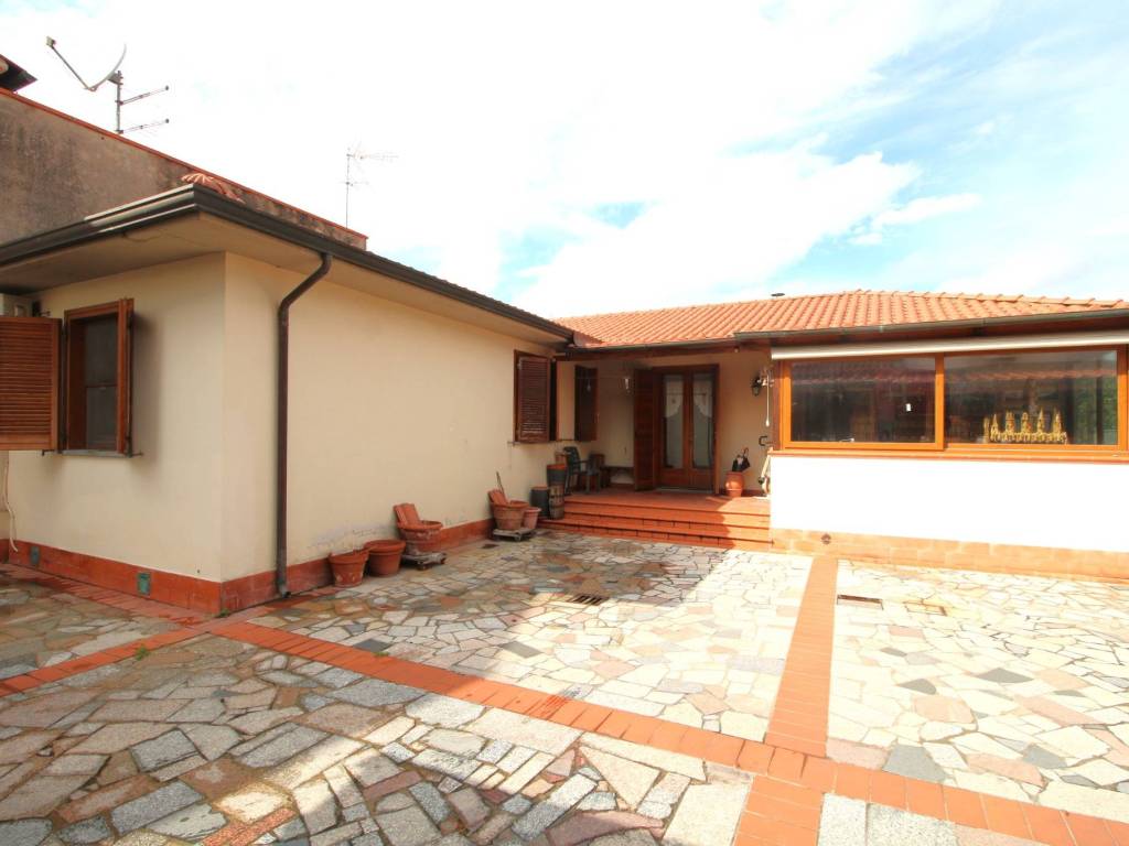 casa indipendente in vendita a Pisa in zona Centro Storico