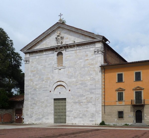 locale di sgombero in vendita a Pisa