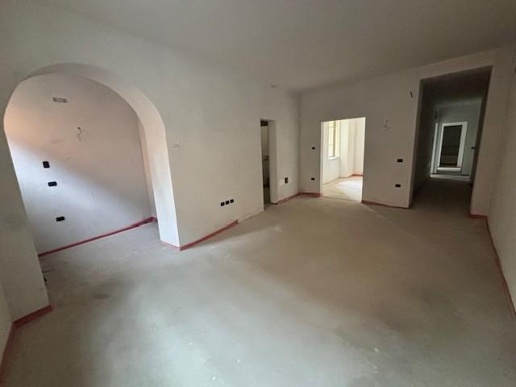 appartamento in vendita a Pisa in zona Quartiere Sant'Antonio