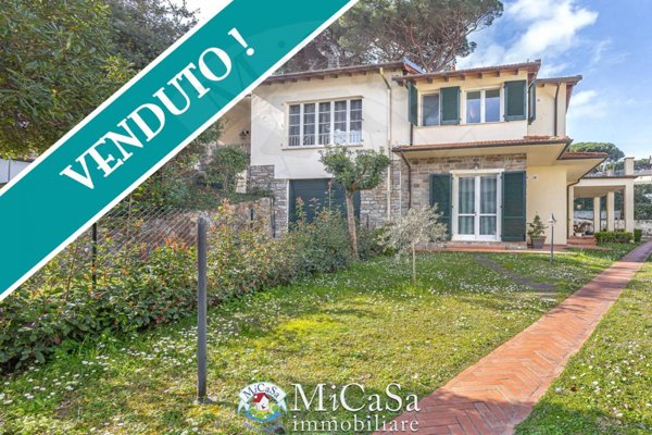 casa indipendente in vendita a Pisa in zona Tirrenia