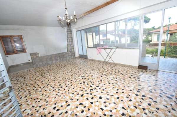 appartamento in vendita a Pisa in zona Tirrenia