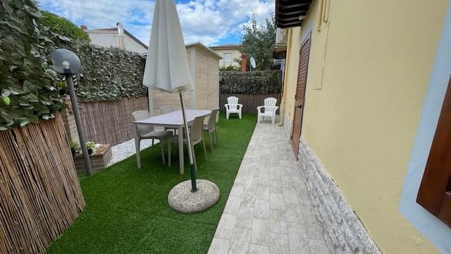 casa indipendente in vendita a Pisa in zona Marina di Pisa
