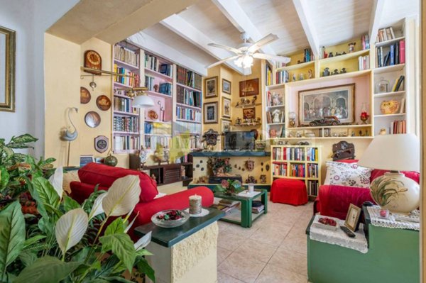 casa indipendente in vendita a Pisa in zona Marina di Pisa
