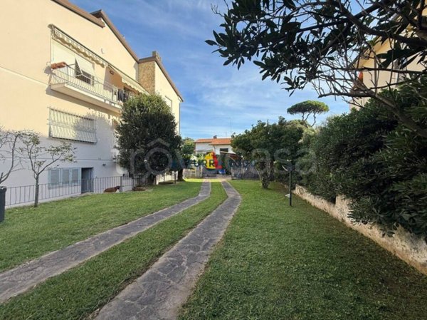 appartamento in vendita a Pisa in zona Tirrenia