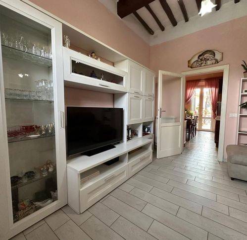 casa indipendente in vendita a Pisa in zona Oratoio