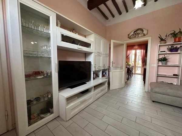 casa indipendente in vendita a Pisa in zona Oratoio