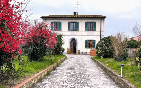 casa indipendente in vendita a Pisa in zona Barbaricina