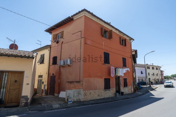 appartamento in vendita a Pisa in zona Riglione