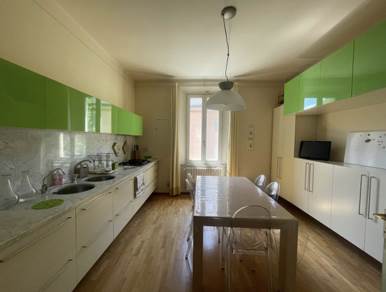 casa indipendente in vendita a Pisa in zona Porta a Mare