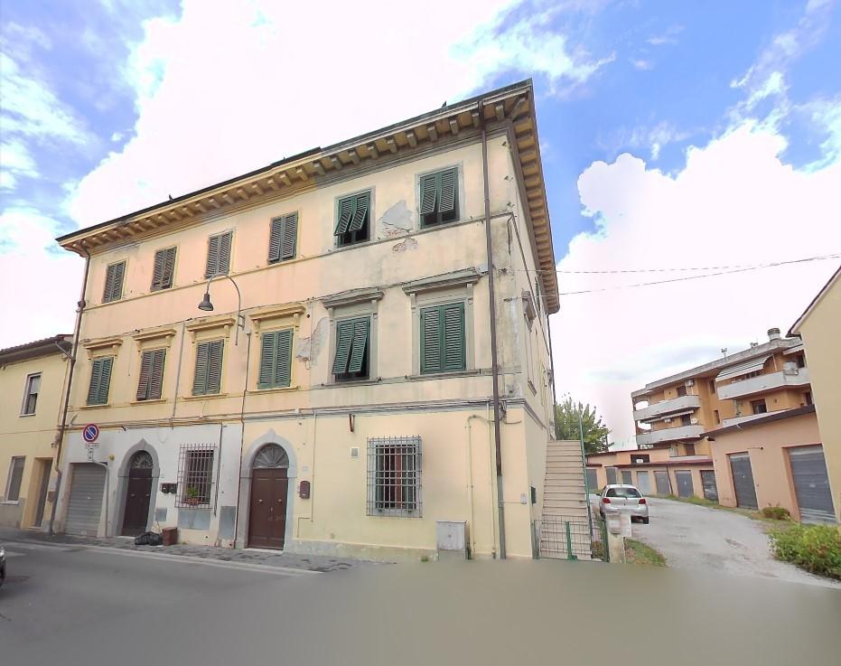 appartamento in vendita a Pisa in zona Riglione