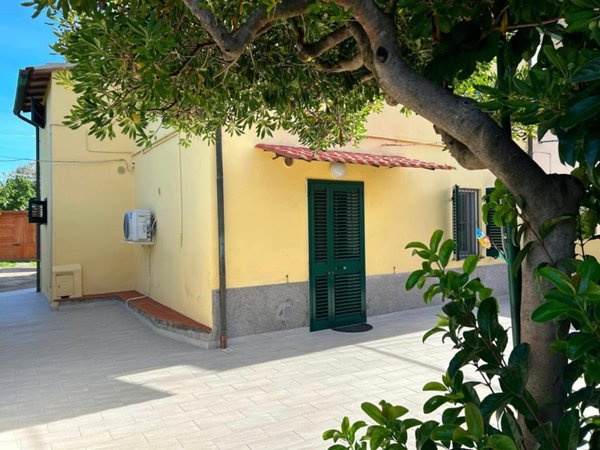 casa indipendente in vendita a Pisa in zona Putignano