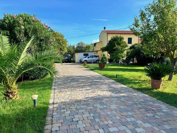 casa indipendente in vendita a Pisa in zona Putignano