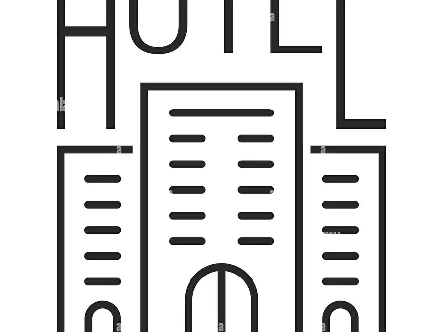 negozio in vendita a Pisa in zona Ospedale Santa Chiara